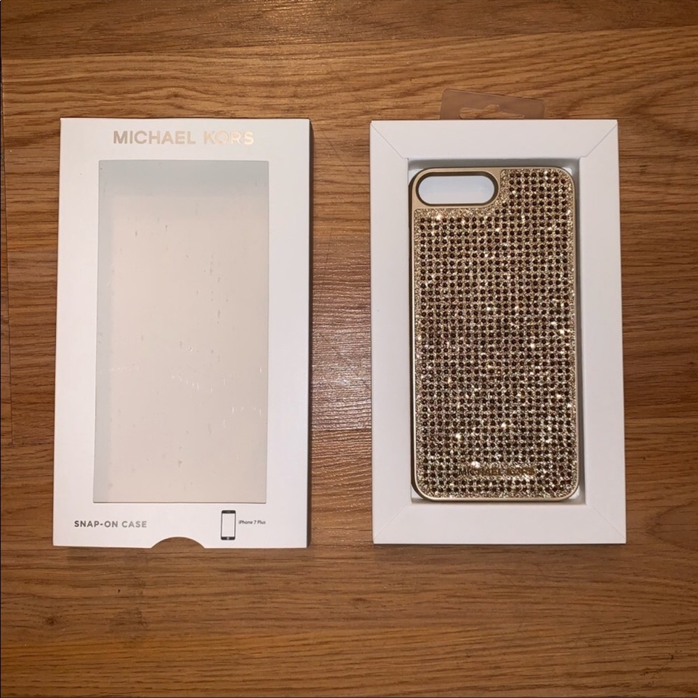Michael kors iPhone 7+ case!